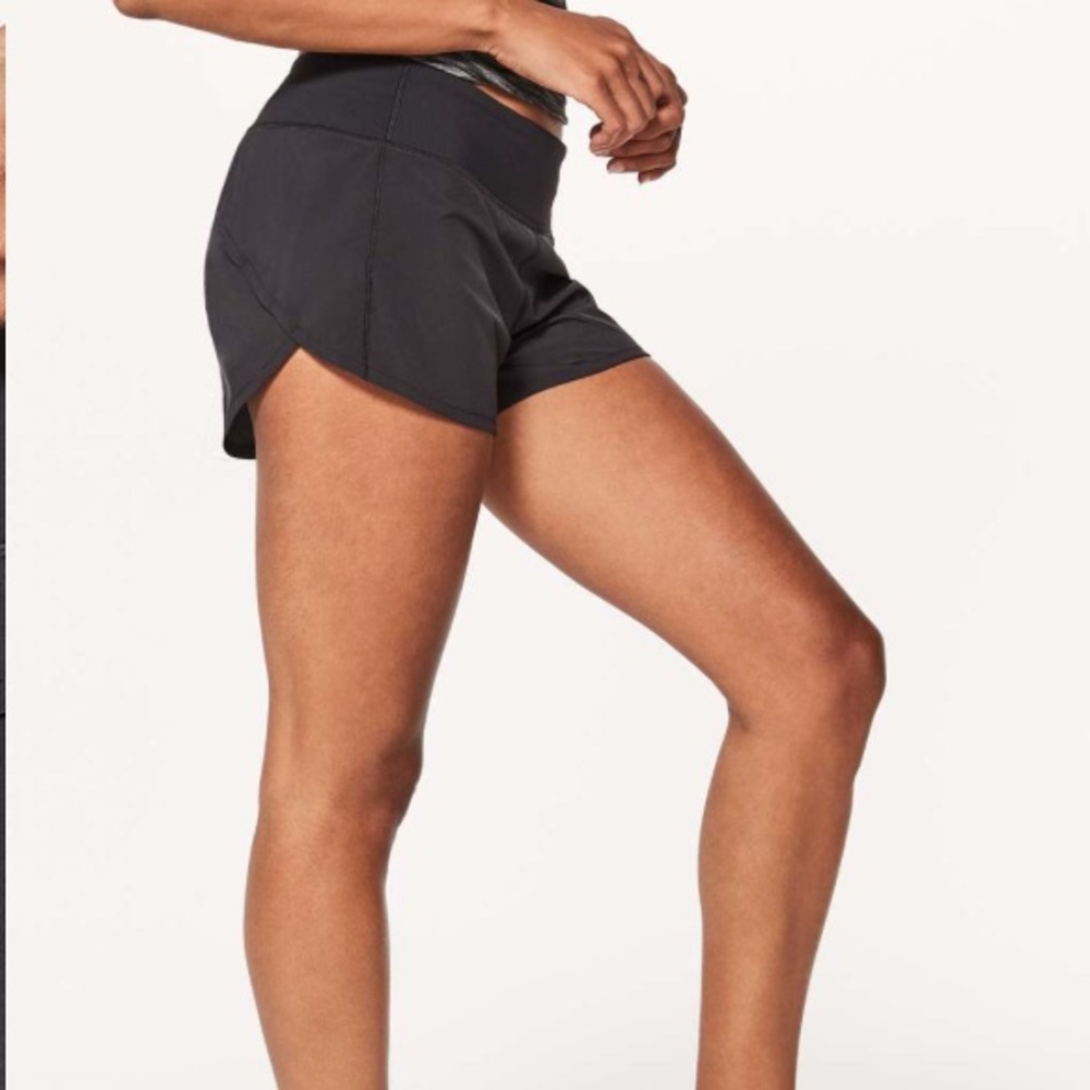 Lulu Lemon Speed Up Shorts 4”